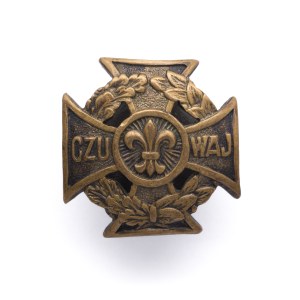 Krzyż harcerski wydany w roku 1945