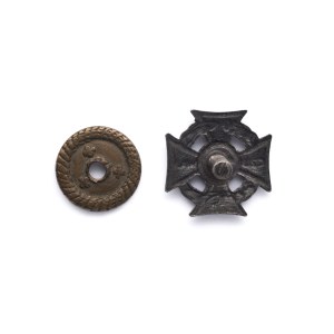 Miniature of a scout cross made before World War II by the factory: Bronislaw Grabski in Lodz.