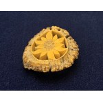 Old carved deer horn brooch [ hunting ]- early 20th century.