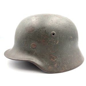 GERMAN HELMET M40 - WORLD WAR II