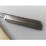 Razor I. Rosenbaum Iros Keen 6393