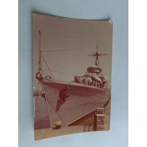 SHIP MUSEUM SHIP LIGHTNING BOLT GDYNIA