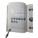 BOCZKOWSKI W., JAROSZYNSKI-WOLFRAM M., SMOOTH K. - Buttons. Polskie guziki wojskowe od XVI do końca XX wieku. A guide for collectors, Warsaw 1999, RZADKIE