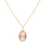 Pendant with cameo and chain