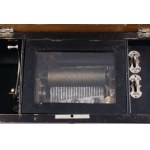 POLIFON, France, late 19th century, Wood; 11 x 32.5 x 18 cm