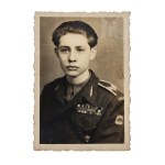 PSZnZ Portrait Photograph of the Senior Chief Warrant Officer of the 25th Lancers Regiment - Badge, Pennants, Patch, Baretki, Cross of Valour, Cross of Merit with Swords, Army Medal, Monte Cassino Commemorative Cross