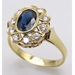 Jewellery - Yellow gold ring with central sapphire ct. 2 approx. and...