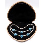 Jewellery - Necklace formed by strands of cultured pearls with 6 elemen...