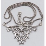 Jewellery - White gold necklace formed by chain and pendant co...