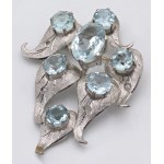 Jewellery - White gold and aquamarine brooch.Aquamarine weight ct....