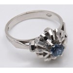Jewellery - White gold ring with central sapphire. Size 15 gr.4...