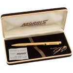Pens - Morris. Yellow gold plated ballpoint pen. Co...
