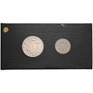 Foreign Mints - Ceylon. Set da 2 monete per i 2500 anni di buddismo.