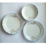 KUZNIECOV. Porcelain dinner service for 6 persons, 24 pieces, Kuznetsov factory, Riga, Russia (1887-1915).