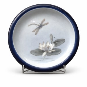 Raro piatto da portata Royal Copenhagen - Ninfea e Libellula (Modello 2367/2356) - Art Nouveau