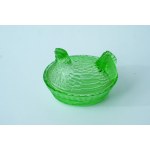 Glass box of chocolates ,,Hen