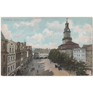 JELENIA GÓRA. Marktlau﻿ben und Rathaus
