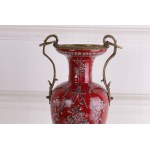 Porelan vase decorated with bronze Amphora