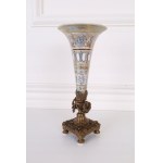 Porcelain vase with bronze