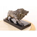 Leone in bronzo con base in marmo