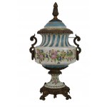 Musical porcelain vase