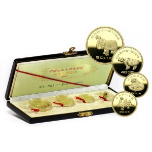 China, 4 pieces gold proof set, 2x200, 400 and 800 Yuan 1981, Bronze Age