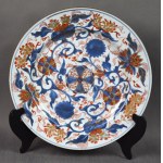 Imari style plate, China, Kangxi (1662-1722)