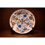 Imari style plate, China, Kangxi (1662-1722)