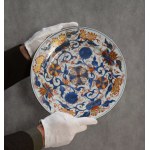 Piatto in stile Imari, Cina, Kangxi (1662-1722)