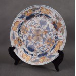 Piatto in stile Imari, Cina, Kangxi (1662-1722)