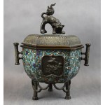 Qilin ladle, Japan, 19th century bronze, champleve enamel;