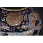 Large Imari style vase, Samson, Paris, 19th century.