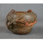 Waclaw BĘBNOWSKI (1865-1945), Vase with olive leaves, ceramic, ca. 1914.