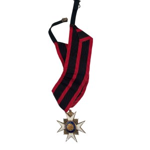 Order of Saint Sylvester, Commander's insignia