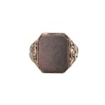 Silver-plated plain signet ring with floral shank