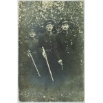 PHOTOGRAPH - Photo of three Policemen with weapons - Mikaszewicze 1921 [State Police, Belarus, Polesie district, revolver, rifle, very rare].