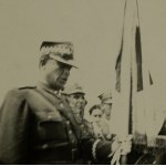 FOTOGRAFIA - Tenente generale Karol Świerczewski [Stendardo].