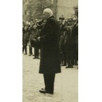 PHOTOGRAPHY - Warsaw. Funeral of Józef Piłsudski - 1935 [President Ignacy Mościcki receives foreign military delegation].