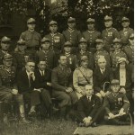 PHOTOGRAPHY - 2nd Horse Rifle Regiment. Graduates of the Non-Commissioned Officer Course - Hrubieszow 1932 [Colonel Romuald Niementowski, Major Stanisław Jan Karol Gąssowski, Virtuti Militari, badges, 17x23 cm].