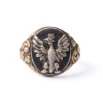 Patriotic signet ring with eagle