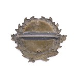 Patriotic eagle brooch