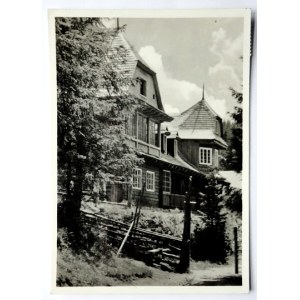 [CZARNOHORA]. Czarnohora. P.T.T. shelter on Zaroslak near Howerla. Photo: Bronislaw Kupiec.