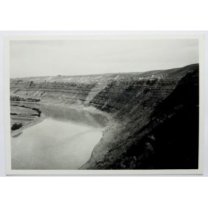 [TERNOPIL]. Dniester ravine near the village of Zhezhava (Zaleszczyki district). Photo by Jozef Treszka.