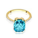 Gold ring with diamonds and topaz