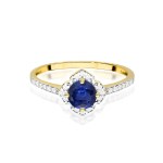 Gold ring with diamonds and sapphire