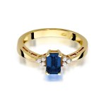 Gold ring with diamonds and sapphire