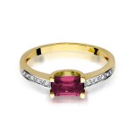Gold ring with ruby and diamonds