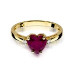 Gold ring with diamonds and ruby