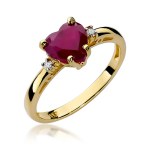 Gold ring with diamonds and ruby