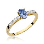 Diamond and tanzanite ring